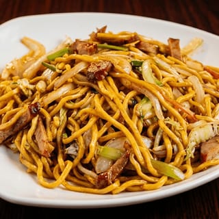 Roast Pork Lo Mein